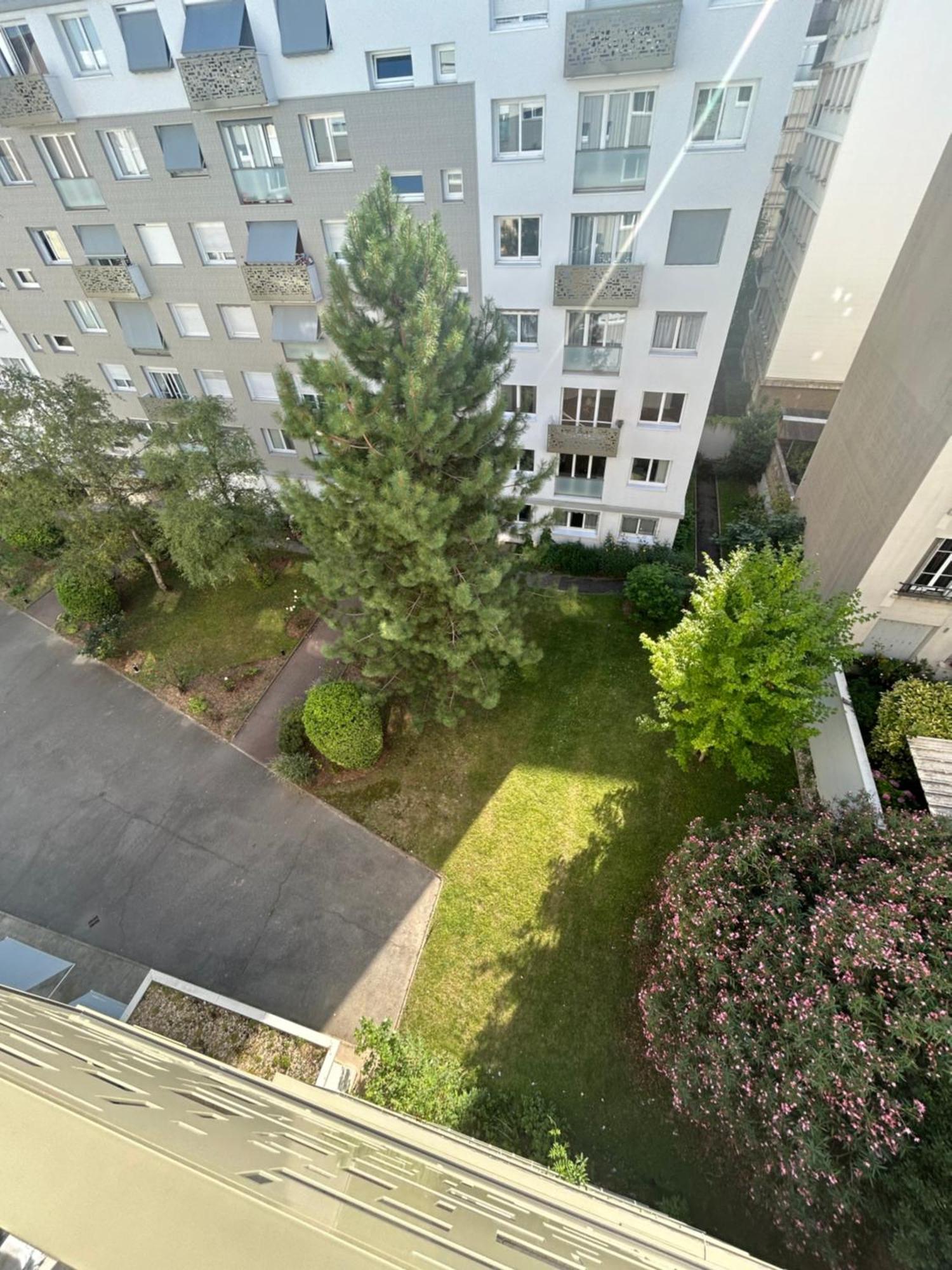Appartement Meuble Tres Bien Situe Boulogne-Billancourt Dış mekan fotoğraf